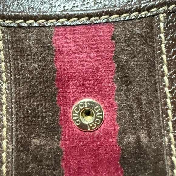 Gucci Beige and Burgundy Wallet/Clutch Like New! - Picture 4 of 11
